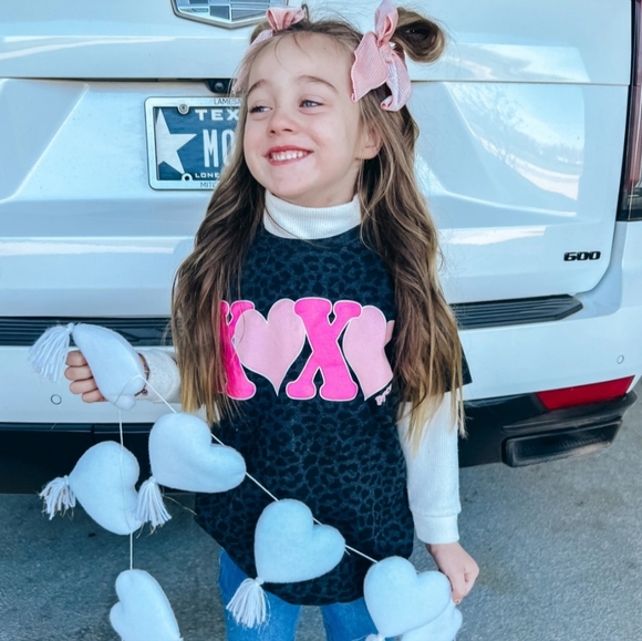 Mini XOXO Black Leopard Shirt - Picture 3 of 3